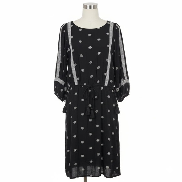 LOFT Dresses & Skirts - *Final Price* Ann Taylor LOFT Medium Bohemian Dress EUC Viscose